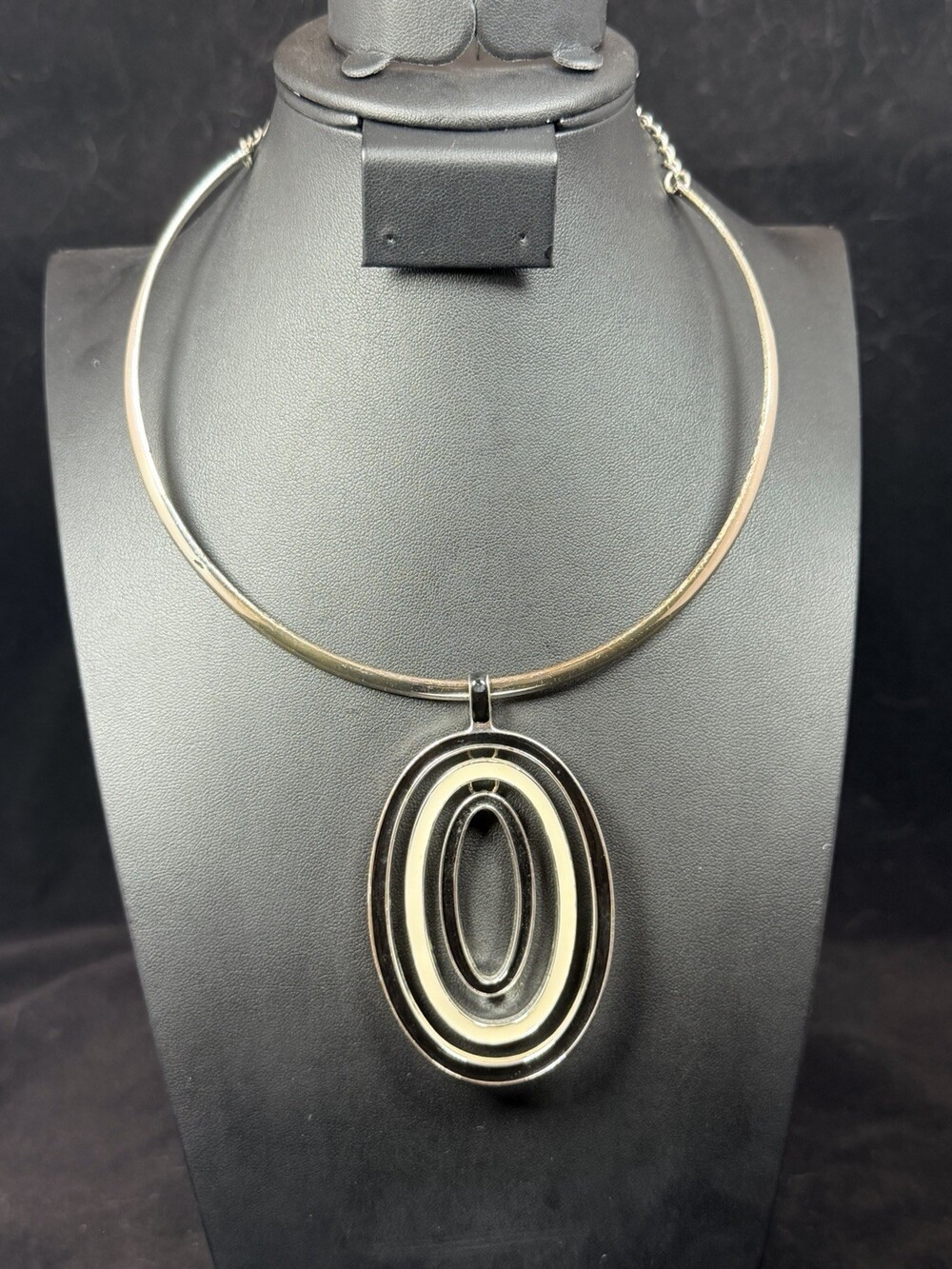Vintage Silver Tone Rigid Torque Collar Choker Necklace Black White Oval Pendant